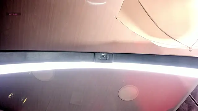 Snapshot of amaraa_lewiis chatting on October 15, 2025, 12:16 pm amaraa lewiis online show from October 15, 2025, 12:16 pm