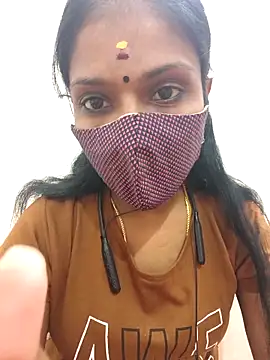 Snapshot of Tamil_Yalini12 chatting on September 22, 2025, 7:27 pm Tamil Yalini12 online show from September 22, 2025, 7:27 pm