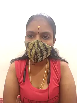 Snapshot of Tamil_Yalini12 chatting on October 16, 2025, 7:42 am Tamil Yalini12 online show from October 16, 2025, 7:42 am