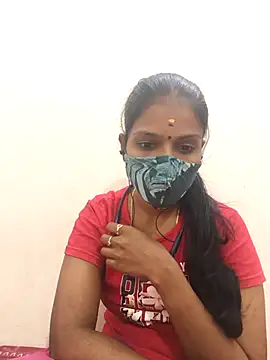 Snapshot of Tamil_Yalini12 chatting on October 24, 2025, 8:05 pm Tamil Yalini12 online show from October 24, 2025, 8:05 pm