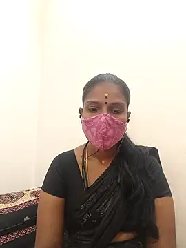 Snapshot of Tamil_Yalini12 chatting on November 1, 2025, 4:14 am Tamil Yalini12 online show from November 1, 2025, 4:14 am