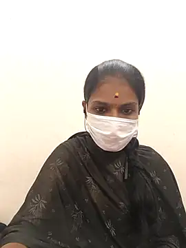 Snapshot of Tamil_Yalini12 chatting on November 13, 2025, 7:35 pm Tamil Yalini12 online show from November 13, 2025, 7:35 pm