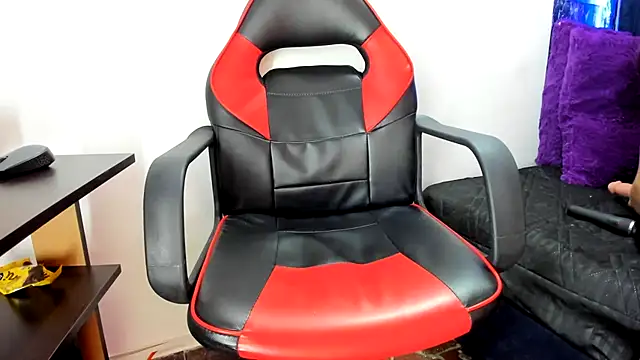 Snapshot of sharlotte_ms chatting on October 27, 2025, 8:02 pm sharlotte ms online show from October 27, 2025, 8:02 pm