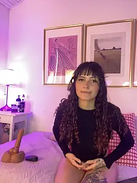 Camila Nyx online show from February 1, 2026, 5:22 pm