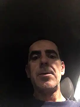 Snapshot of tiago1981pt chatting on October 20, 2025, 6:19 pm tiago1981pt online show from October 20, 2025, 6:19 pm