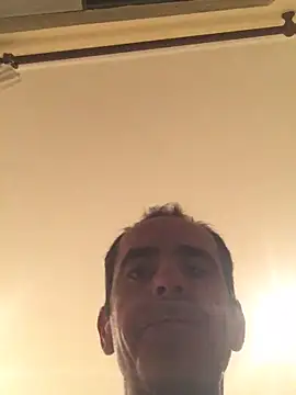 Snapshot of tiago1981pt chatting on November 5, 2025, 10:10 pm tiago1981pt online show from November 5, 2025, 10:10 pm