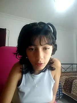 Snapshot of xoxo_milk chatting on September 22, 2025, 3:47 pm xoxo milk online show from September 22, 2025, 3:47 pm