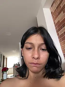 xoxo milk online show from March 20, 2026, 5:18 pm