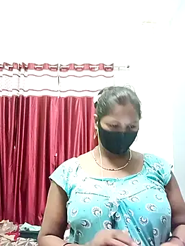 Snapshot of School_medam chatting on October 9, 2025, 3:43 pm School medam online show from October 9, 2025, 3:43 pm