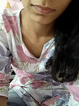 Snapshot of anayahotty chatting on October 21, 2025, 4:19 pm anayahotty online show from October 21, 2025, 4:19 pm