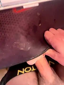 Snapshot of AnonymousSexking chatting on October 25, 2025, 11:40 am AnonymousSexking online show from October 25, 2025, 11:40 am