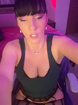 Snapshot of MaciiMayy chatting on March 8, 2026, 8:56 pm MaciiMayy online show from March 8, 2026, 8:56 pm