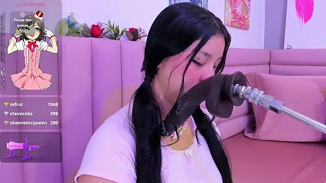 Snapshot of mia_celezte chatting on April 19, 2026, 11:42 am mia celezte online show from April 19, 2026, 11:42 am