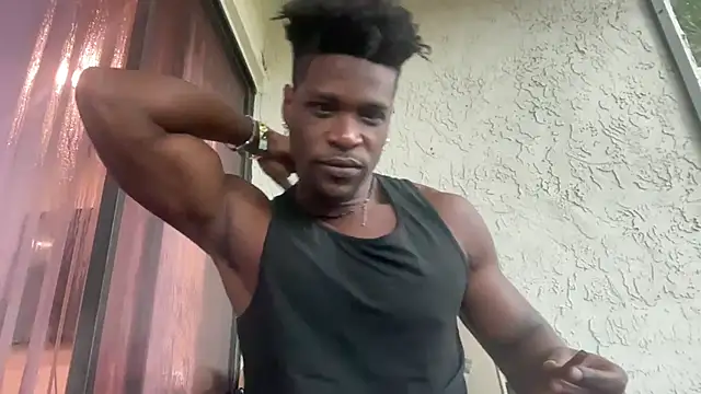 MrDaddyBlackNi9e online show from October 6, 2025, 12:13 pm