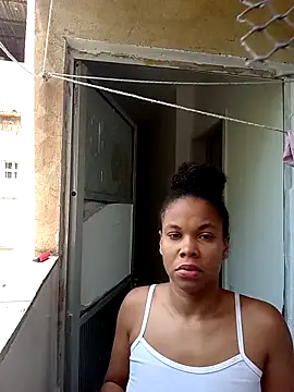 PrettahSantos online show from October 14, 2025, 3:57 pm