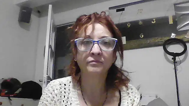 Snapshot of VictoryCBR1000 chatting on October 14, 2025, 2:56 am VictoryCBR1000 online show from October 14, 2025, 2:56 am