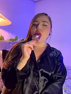 Dakota Greys online show from October 8, 2025, 4:04 pm