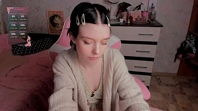 margopink online show from December 13, 2025, 9:20 pm