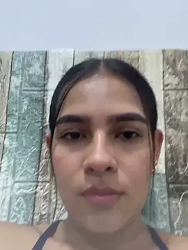 Snapshot of Valery_lux16 chatting on September 24, 2025, 3:37 pm Valery lux16 online show from September 24, 2025, 3:37 pm