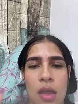 Snapshot of Valery_lux16 chatting on September 25, 2025, 3:43 am Valery lux16 online show from September 25, 2025, 3:43 am