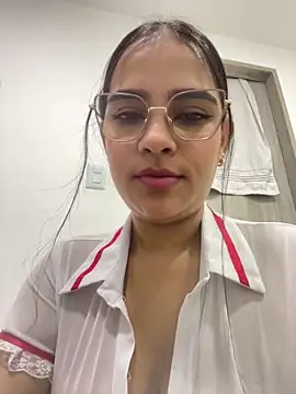 Snapshot of Valery_lux16 chatting on October 15, 2025, 12:05 pm Valery lux16 online show from October 15, 2025, 12:05 pm