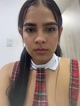 Snapshot of Valery_lux16 chatting on October 24, 2025, 4:14 pm Valery lux16 online show from October 24, 2025, 4:14 pm