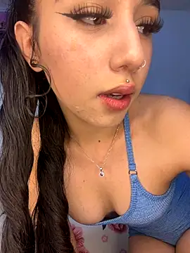 Snapshot of Linda_rouse chatting on October 19, 2025, 9:48 pm Linda rouse online show from October 19, 2025, 9:48 pm