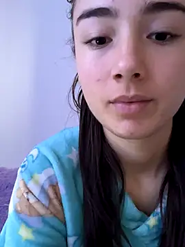 Snapshot of Innerpeace_ chatting on October 8, 2025, 1:53 pm Innerpeace online show from October 8, 2025, 1:53 pm