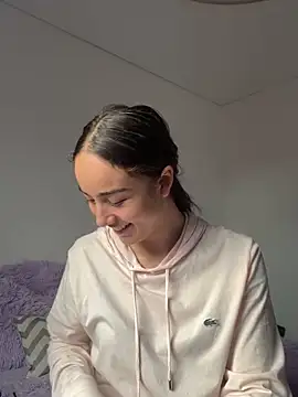 Snapshot of Innerpeace_ chatting on October 21, 2025, 9:26 pm Innerpeace online show from October 21, 2025, 9:26 pm