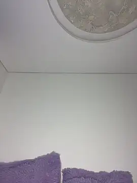 Snapshot of Innerpeace_ chatting on October 25, 2025, 9:42 pm Innerpeace online show from October 25, 2025, 9:42 pm