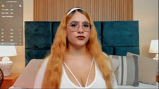 Amber kiss  online show from May 11, 2026, 7:00 pm