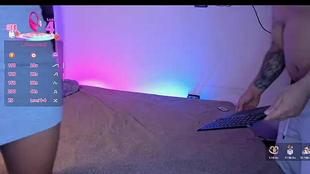 Snapshot of BoomChikaWow chatting on November 22, 2025, 11:37 pm BoomChikaWow online show from November 22, 2025, 11:37 pm