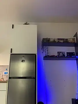 Snapshot of alessiobaz chatting on March 7, 2026, 2:58 pm alessiobaz online show from March 7, 2026, 2:58 pm