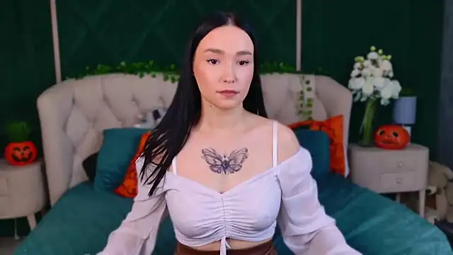 Snapshot of Amanda_Choi chatting on October 26, 2025, 10:32 am Amanda Choi online show from October 26, 2025, 10:32 am