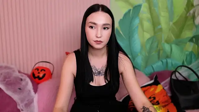 Snapshot of Amanda_Choi chatting on October 29, 2025, 8:21 pm Amanda Choi online show from October 29, 2025, 8:21 pm