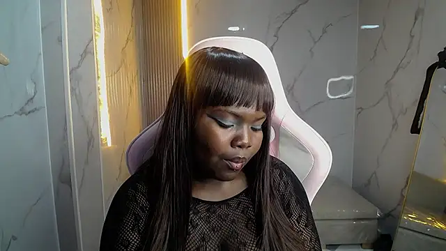 Soffia b online show from November 7, 2025, 3:17 am