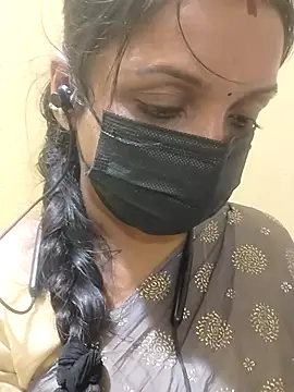Snapshot of Tamil_Swathi chatting on July 24, 2026, 1:42 pm Tamil Swathi online show from July 24, 2026, 1:42 pm