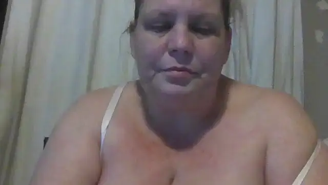 Snapshot of Lexxxi chatting on September 22, 2025, 11:34 am Lexxxi online show from September 22, 2025, 11:34 am