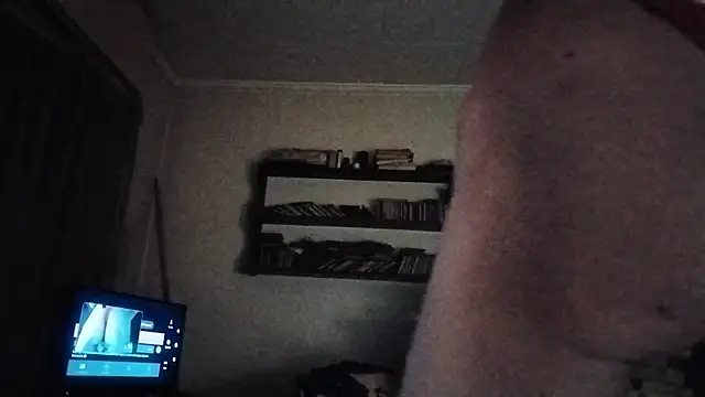 Danielle57  online show from December 14, 2025, 12:27 am