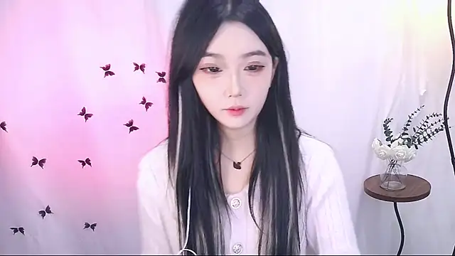 Miao-Maimiao online show from November 28, 2025, 12:30 pm