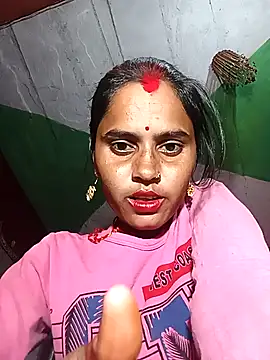 Snapshot of Cuty_sunena chatting on October 12, 2025, 6:34 am Cuty sunena online show from October 12, 2025, 6:34 am