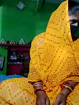 Snapshot of Cuty_seema chatting on September 22, 2025, 6:26 am Cuty seema online show from September 22, 2025, 6:26 am