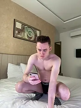 Snapshot of Vaso69_ chatting on October 14, 2025, 8:04 am Vaso69 online show from October 14, 2025, 8:04 am