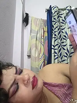 Snapshot of Deborbhavi222 chatting on June 4, 2026, 3:07 pm Deborbhavi222 online show from June 4, 2026, 3:07 pm