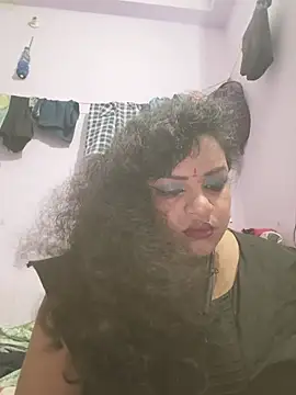 Snapshot of Deborbhavi222 chatting on June 10, 2026, 5:56 pm Deborbhavi222 online show from June 10, 2026, 5:56 pm