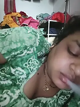 Snapshot of Deborbhavi222 chatting on June 18, 2026, 4:46 am Deborbhavi222 online show from June 18, 2026, 4:46 am