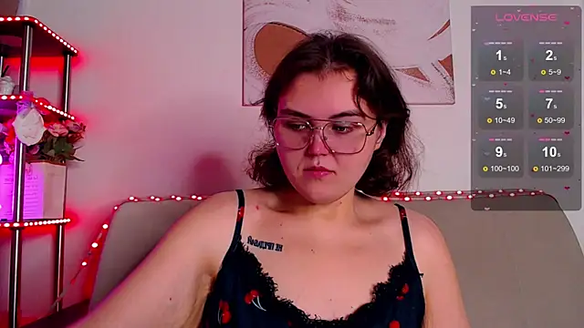  online show from December 21, 2025, 3:46 am