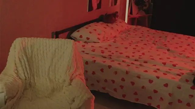 Snapshot of Al1ceGreen chatting on November 4, 2025, 7:46 pm Al1ceGreen online show from November 4, 2025, 7:46 pm