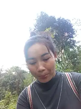 dorothyxx online show from December 3, 2025, 1:24 am