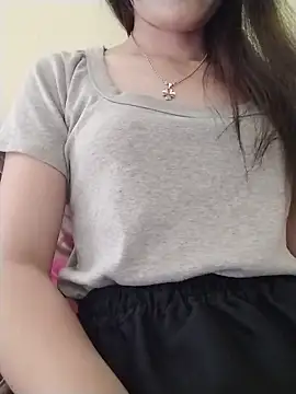 dorothyxx online show from June 18, 2026, 4:02 am